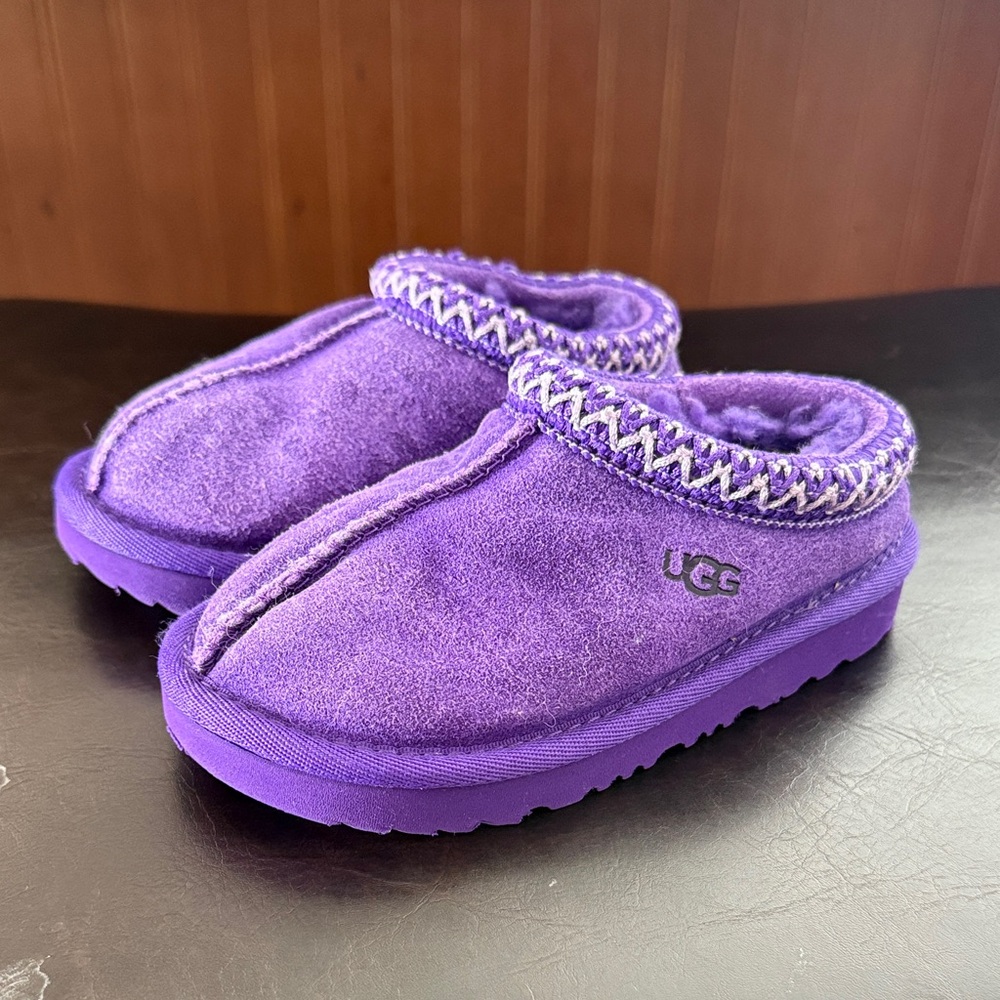 UGG Tasman Vibrant Purple Suede Slippers size 9